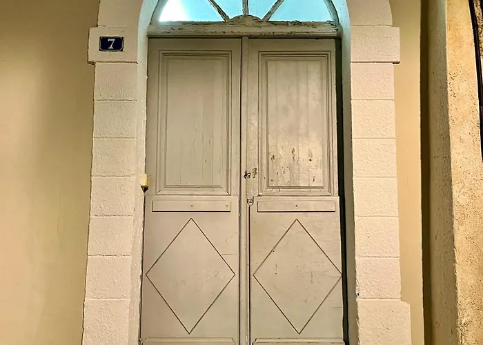 Joli T3 Sur Le Port De Avec Vue Appartement *